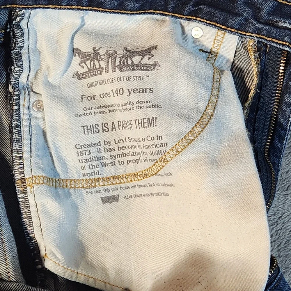 Levis 505 Jeans Mens 38x32 Blue Classic Straight Leg Mid Rise Dark Wash Denim